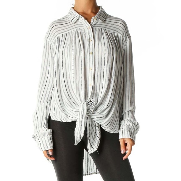 Urban Outfitters Tops - Urban Outfitters - BDG White Solid All Day Wear Shirt